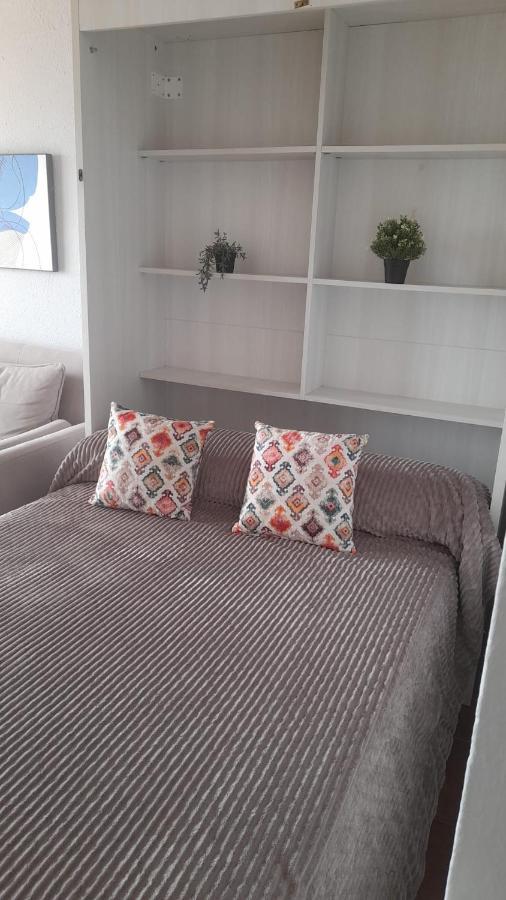 Apartamentos Benalmadena Toni Exterior photo